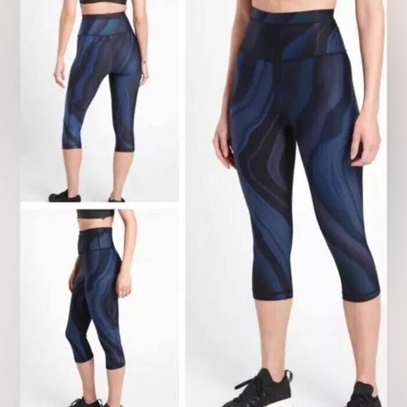 Athleta Pants - Athleta Accelerate Geode Crop Leggings | Running | Yoga | Activewear | Gym